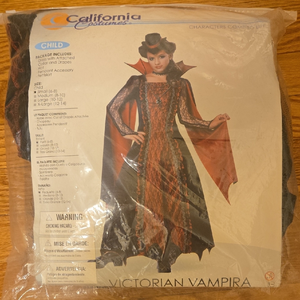 California Costumes Gothic Vampira Kids Costume - Black and Red